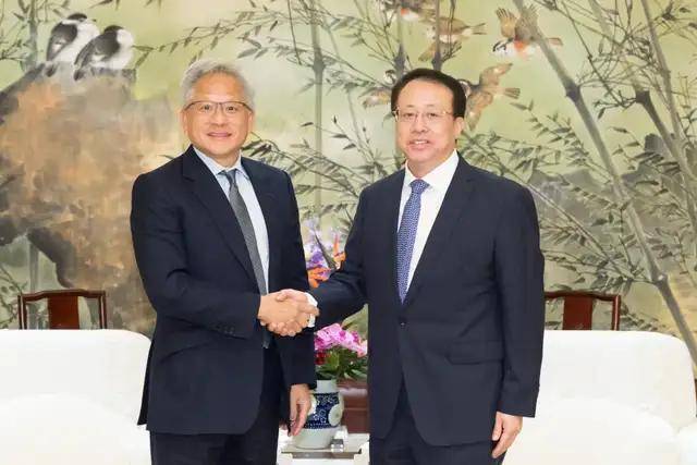 “乐骨举措”情暖“三八”：为骨量“充值” 为卫生蓄能【卫生】风尚中国网
